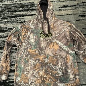 ⭐️REALTREE Camo Hoodie, men’s size XL⭐️